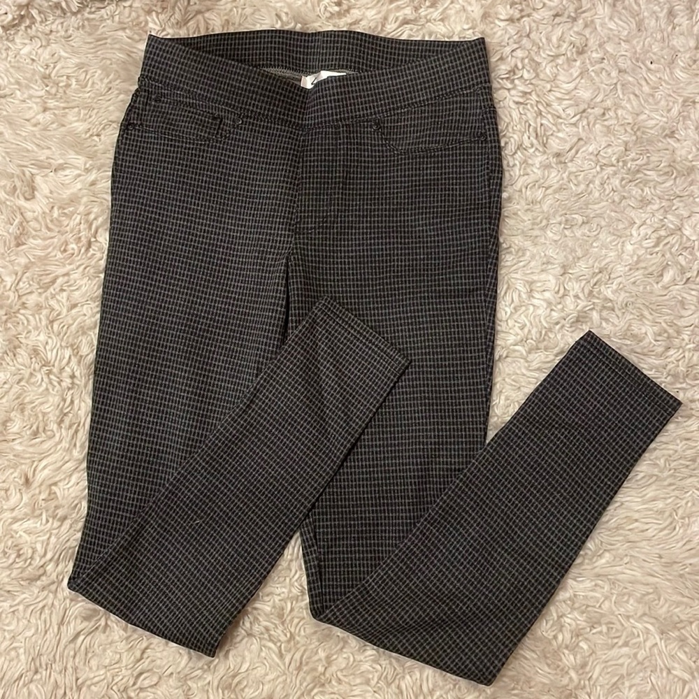 7 For All Mankind Black and Gray Checked Leggings